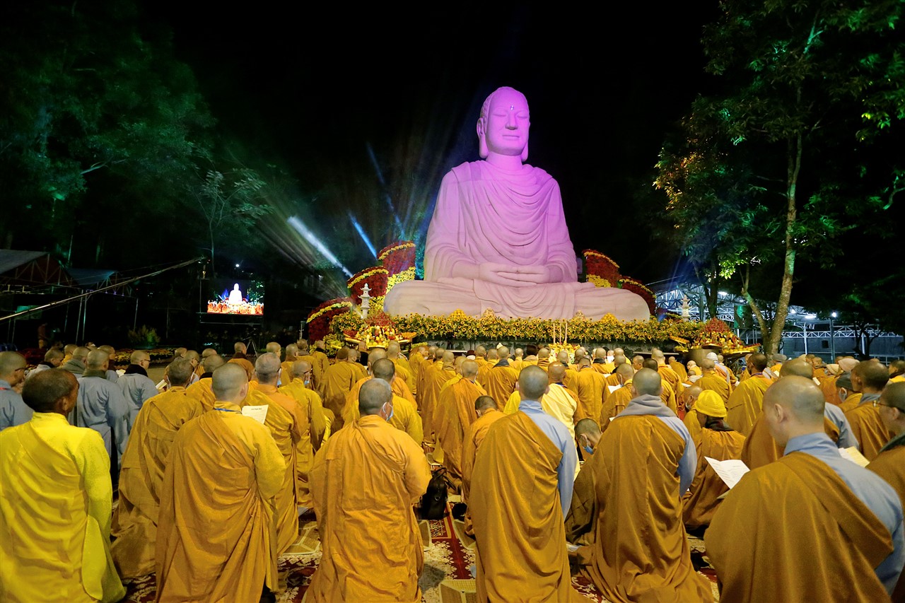 4 vạn lượt người tham dự Đại lễ Phật Thành đạo PL.2564 – DL.2021 tại Thiền Tôn Phật Quang