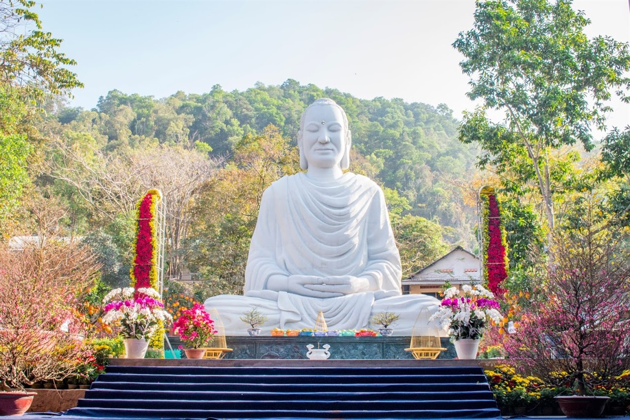 Tại sao Đức Phật chọn đản sinh nơi rừng cây