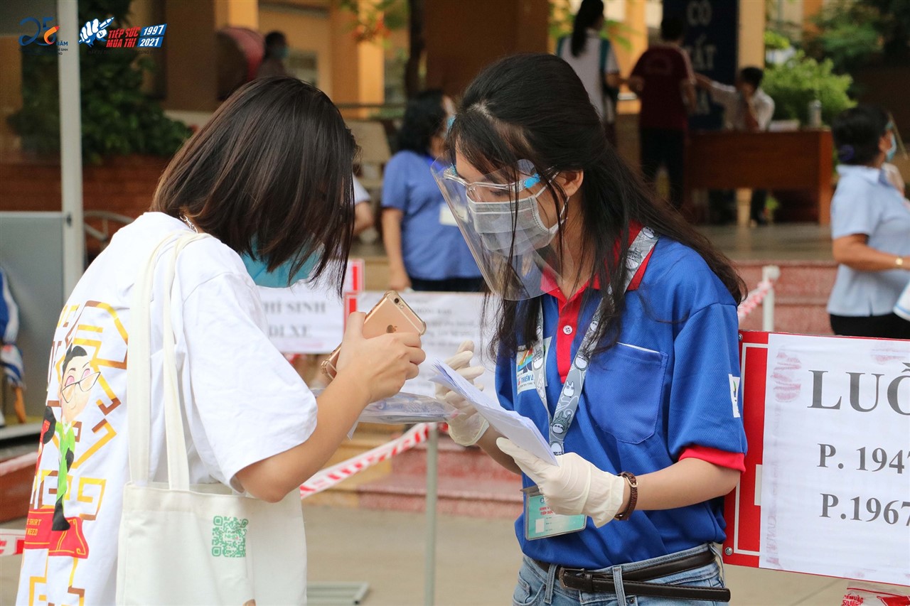 Thanh niên với tiếp sức mùa thi – Cống hiến sức trẻ vì cộng đồng