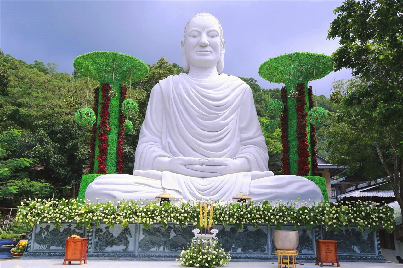 Ơn Tam Bảo là vô biên vô lượng