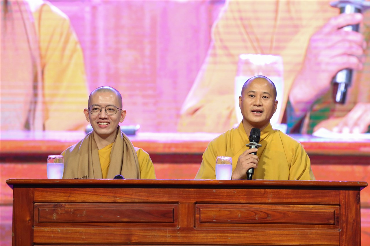 Buổi tối ý nghĩa mùng 2 Tết tại Thiền Tôn Phật Quang