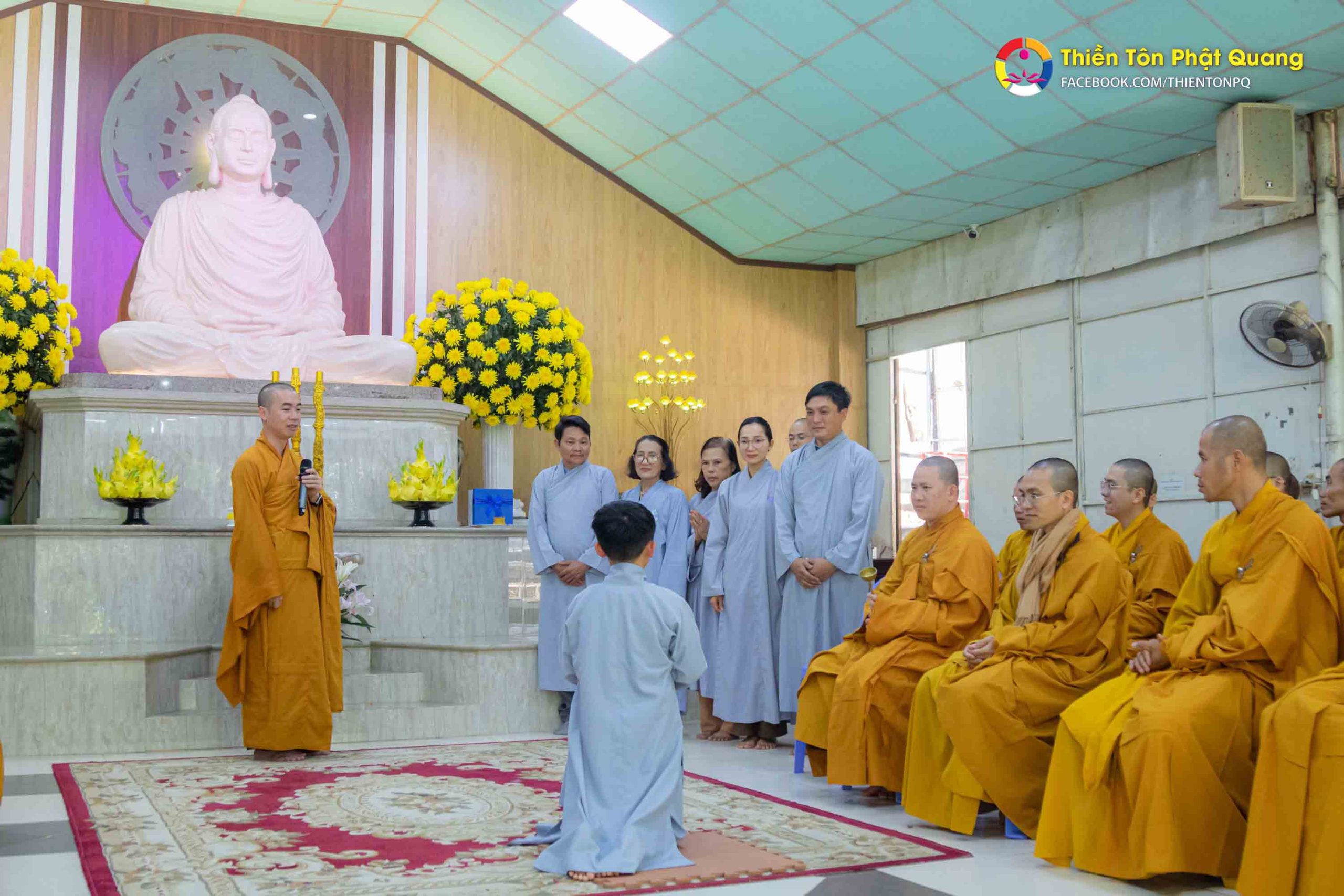 Niềm hoan hỉ tràn đầy trong buổi Lễ Xuất Gia đầu năm mới