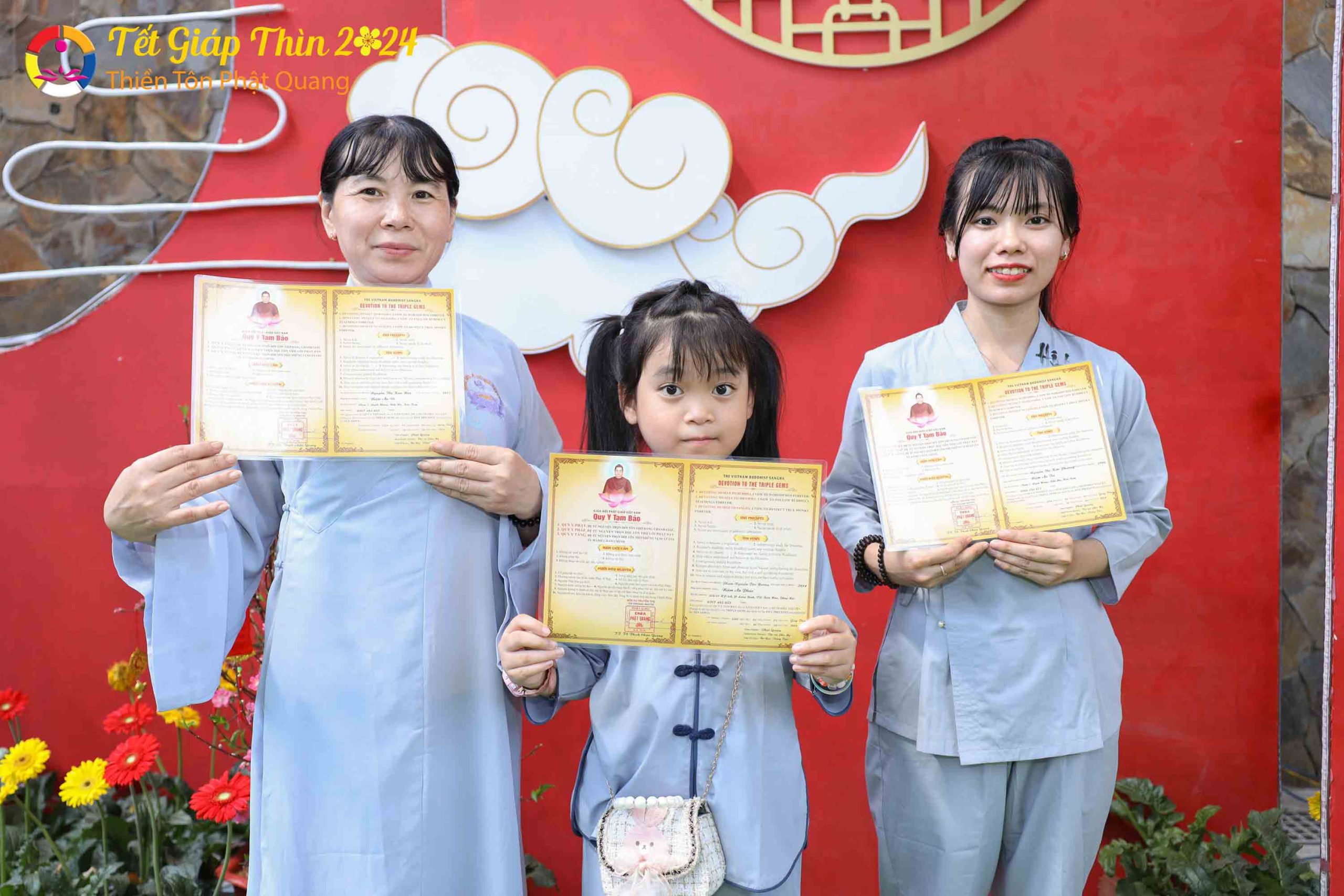 Buổi lễ Quy y Tam Bảo thiêng liêng ngày đầu năm mới